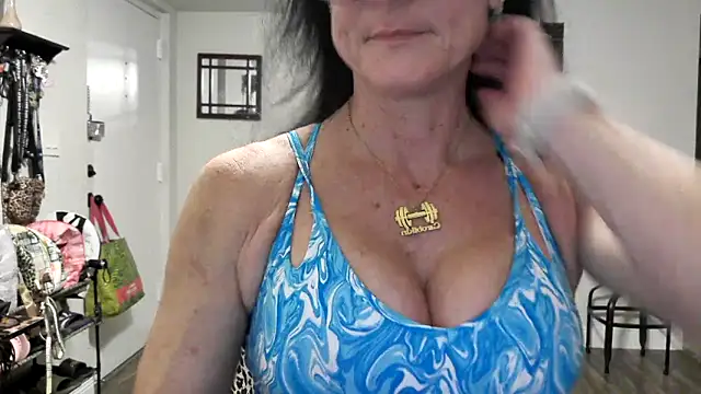 carothepro online show from 10/23/25, 12:31