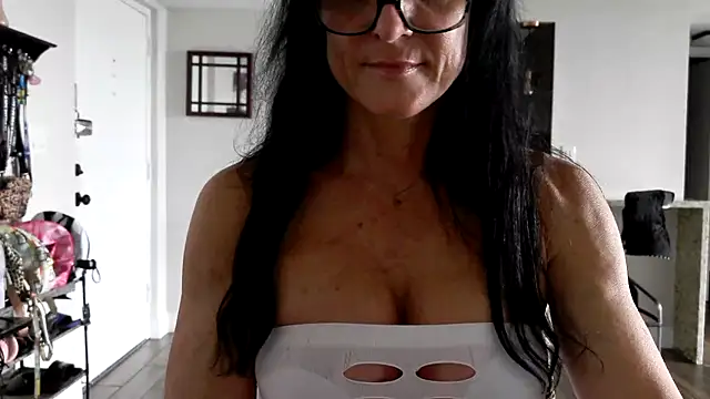 carothepro online show from 10/19/25, 03:59