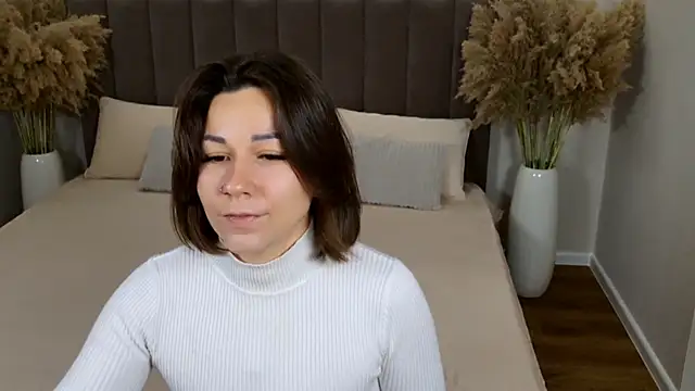 EdenSolis online show from 11/21/25, 09:08