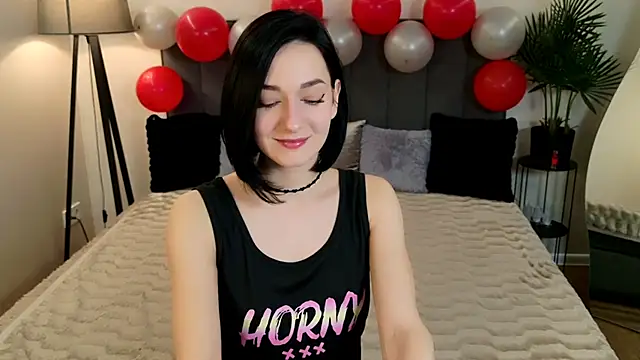 BaileeLynn online show from 04/19/26, 08:59