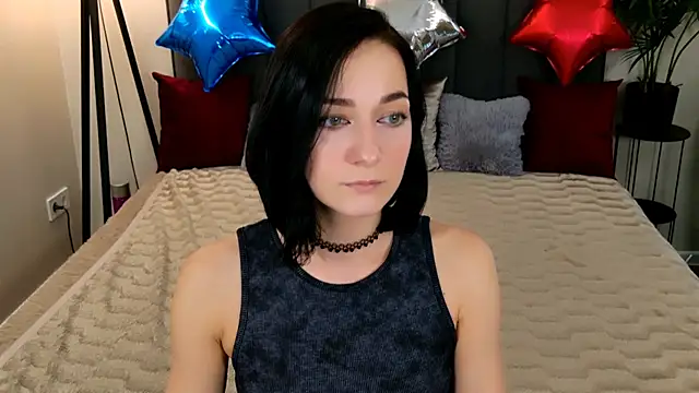 Snapshot of BaileeLynn chatting on 07/04/26, 01:04 BaileeLynn online show from 07/04/26, 01:04