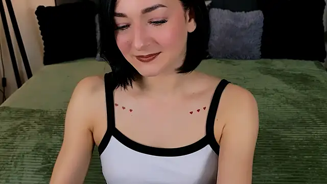 BaileeLynn online show from 02/15/26, 01:54