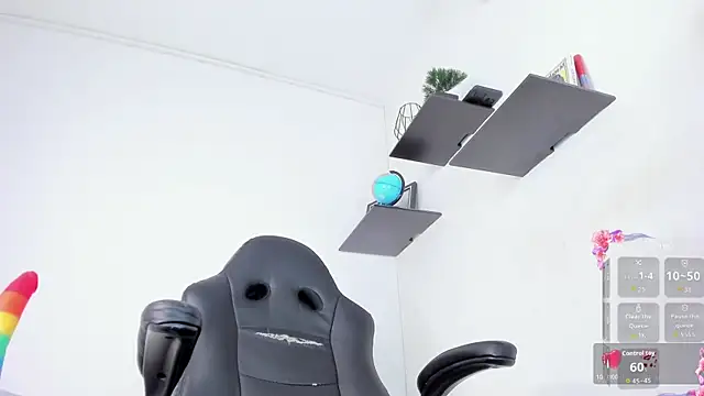 Iam criss09 online show from 11/19/25, 12:49