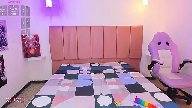 Iam criss09 online show from 12/18/25, 08:34