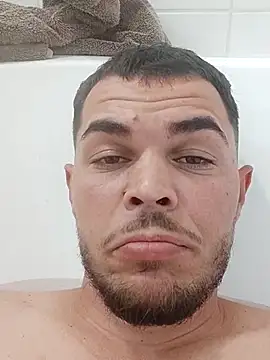 Alexszader36 online show from 10/22/25, 06:51