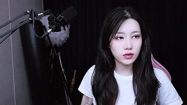 MISA 02 online show from 11/14/25, 01:37