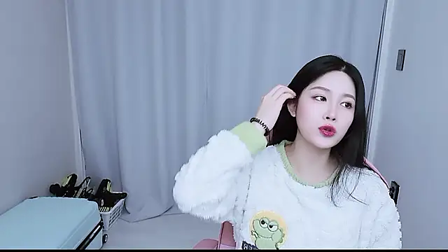 MISA 02 online show from 12/18/25, 12:53