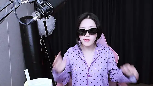 MISA 02 online show from 11/19/25, 02:39