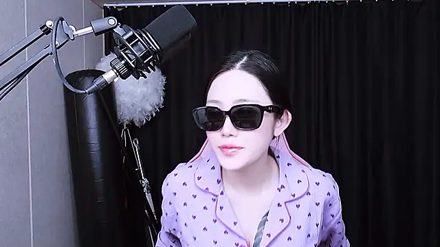 MISA 02 online show from 11/17/25, 02:10