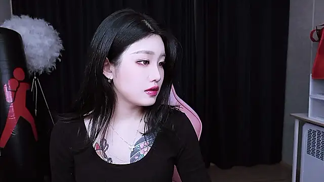 MISA 02 online show from 11/08/25, 05:05