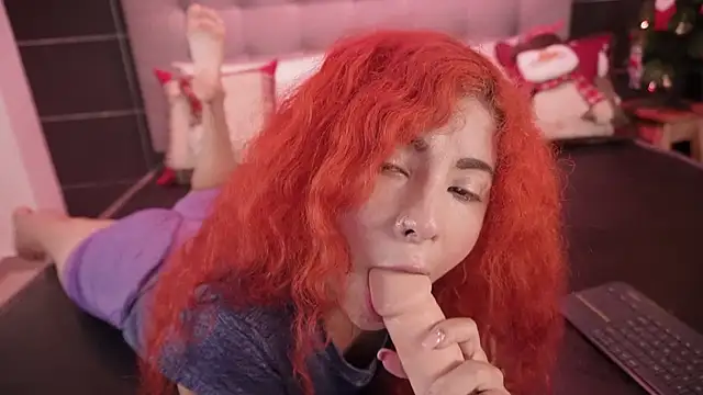 Snapshot of Thalia_Karlson chatting on 12/20/25, 12:41 Thalia Karlson online show from 12/20/25, 12:41