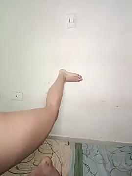 Thalia Karlson online show from 04/15/26, 01:37