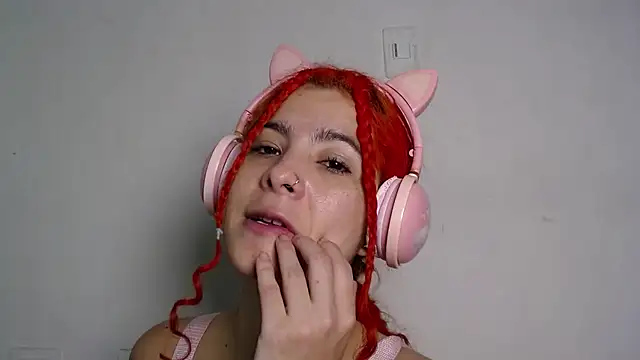 Thalia Karlson online show from 04/04/26, 01:17