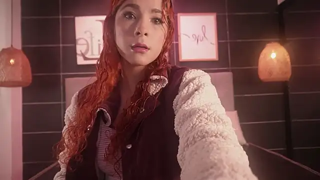 Thalia Karlson online show from 11/14/25, 12:20