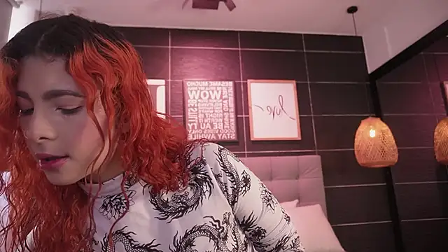 Thalia Karlson online show from 11/07/25, 12:42