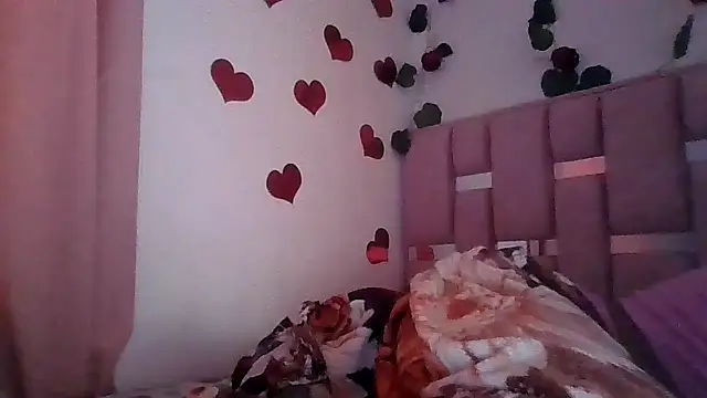 Snapshot of abby_moss_2 chatting on 02/21/26, 12:51 abby moss 2 online show from 02/21/26, 12:51