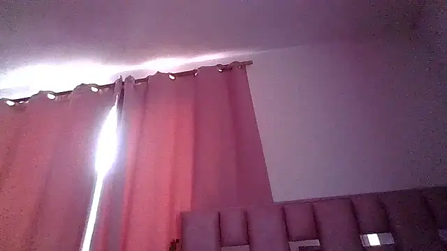 Snapshot of abby_moss_2 chatting on 01/13/26, 07:07 abby moss 2 online show from 01/13/26, 07:07