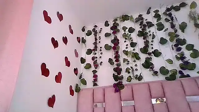 abby moss 2 online show from 04/10/26, 12:45