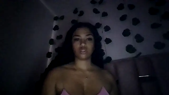 Snapshot of abby_moss_2 chatting on 02/11/26, 12:27 abby moss 2 online show from 02/11/26, 12:27