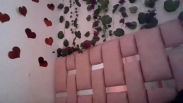 abby moss 2 online show from 05/18/26, 01:05