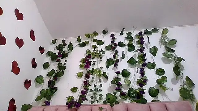 abby moss 2 online show from 05/11/26, 12:28