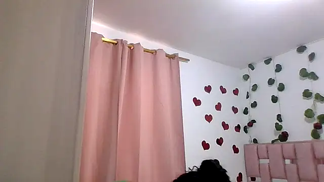 abby moss 2 online show from 03/05/26, 12:46