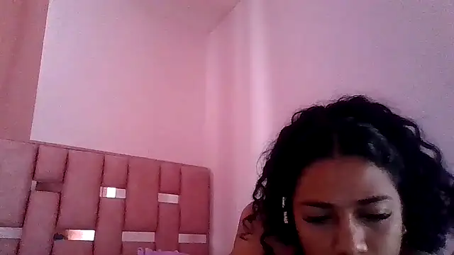 Snapshot of abby_moss_2 chatting on 01/08/26, 07:31 abby moss 2 online show from 01/08/26, 07:31