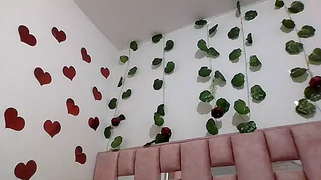 abby moss 2 online show from 03/04/26, 12:35