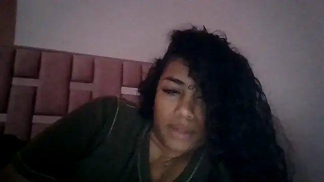 Snapshot of abby_moss_2 chatting on 01/15/26, 07:17 abby moss 2 online show from 01/15/26, 07:17