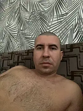 AronMode online show from 12/03/25, 11:42