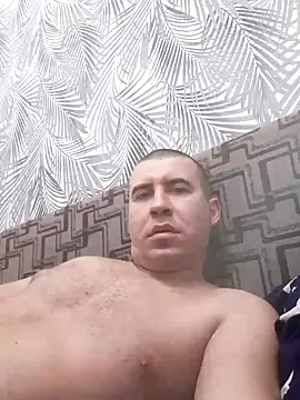 AronMode online show from 11/07/25, 06:07