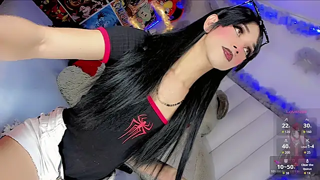 Snapshot of Kinng_Sex chatting on 05/24/26, 05:35 Kinng Sex online show from 05/24/26, 05:35
