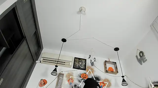 jhapsson wong online show from 10/28/25, 02:16