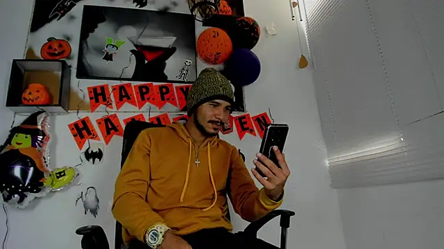 jhapsson wong online show from 10/29/25, 02:27