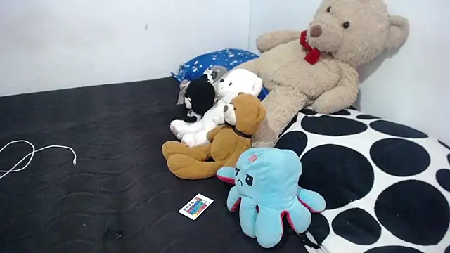 Snapshot of Antonhyjared chatting on 04/03/26, 08:15 Antonhyjared online show from 04/03/26, 08:15