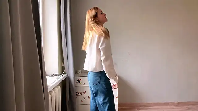  petaI online show from 11/18/25, 06:06