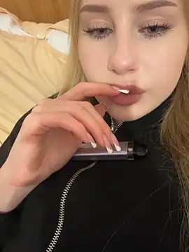 JudithCarly online show from 11/13/25, 06:01