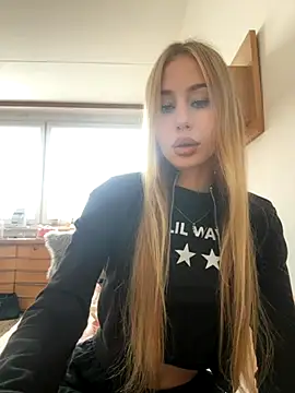 JudithCarly online show from 11/05/25, 10:18