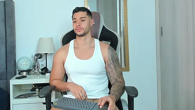 Ken mailik1 online show from 11/01/25, 11:42