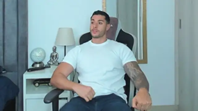 Snapshot of Ken_mailik1 chatting on 05/11/26, 10:29 Ken mailik1 online show from 05/11/26, 10:29