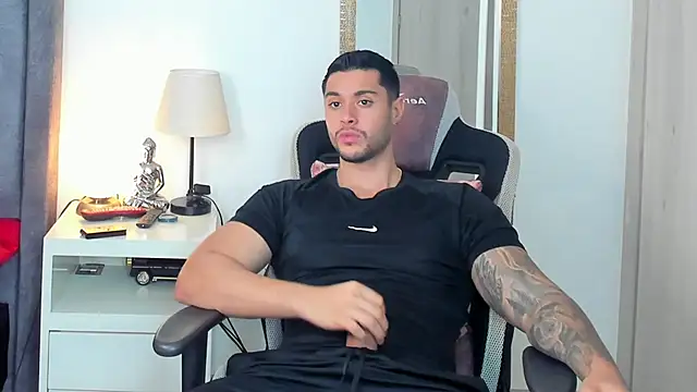 Ken mailik1 online show from 03/10/26, 09:41