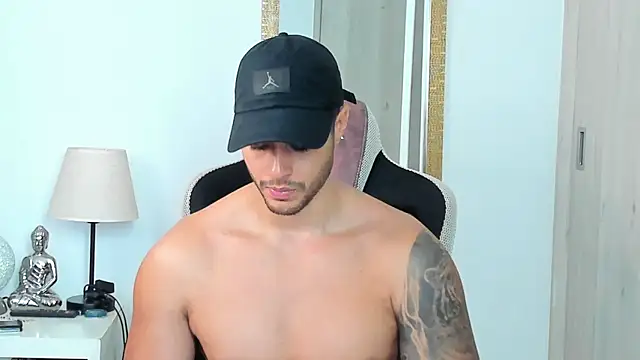 Ken mailik1 online show from 04/05/26, 12:50