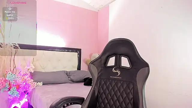 Barbieteeen online show from 03/07/26, 04:30