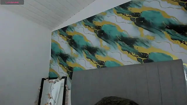 Barbieteeen online show from 12/20/25, 04:04