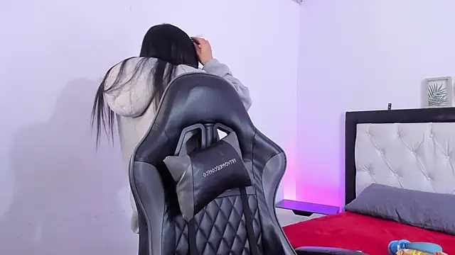 Barbieteeen online show from 11/12/25, 04:16