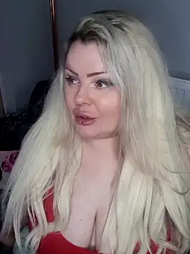 Sultress6969 online show from 12/15/25, 06:47