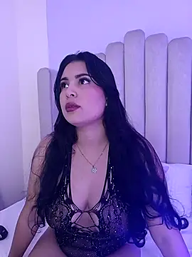 shainadavis online show from 10/20/25, 04:03