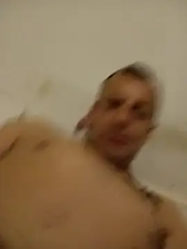 jjLARAY online show from 10/17/25, 03:43