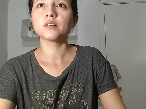 Snapshot of Renata_Rivas chatting on 02/19/26, 03:36 Renata Rivas online show from 02/19/26, 03:36