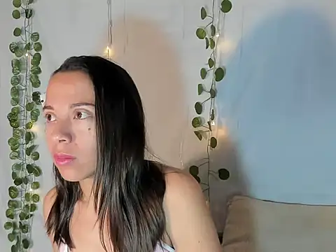 Perla Jonhson Rs online show from 10/17/25, 12:40